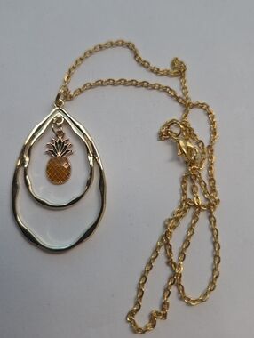 Gold Tone Pineapple Pendant Necklace